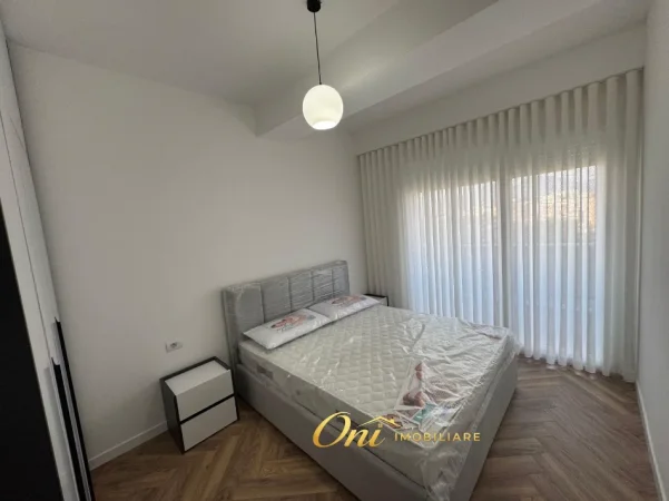 Tirane, jepet me qera apartament 1+1 Kati 3, 70 m² 550 € (KOMPLEKSI GOLDEN PARK 3)