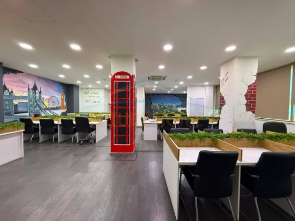 Tirane, shitet ambjent biznesi Kati 1, 202 m² 909.000 € (Rruga e Kavajes)