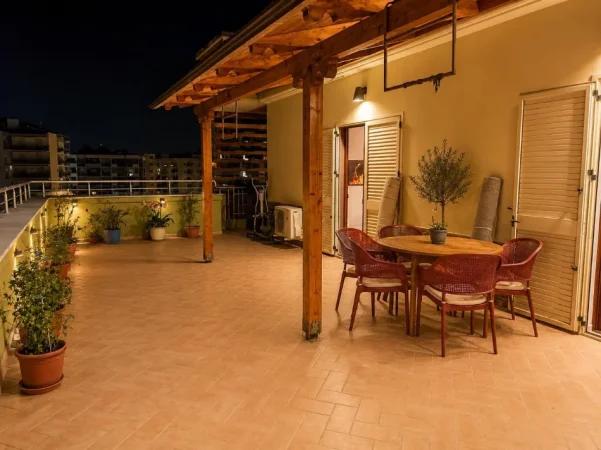 Fier, shitet apartament+verande | Penthouse 2+1+Ballkon Kati 9, 220 m² (FIER 29 NENTORI)