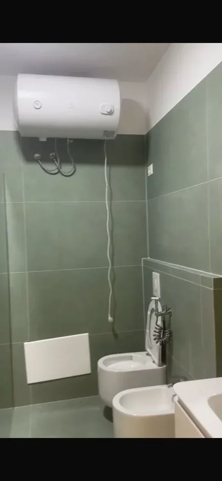 Jepet me qera apartament 1+1 tek Qytet Studenti, 450 Euro