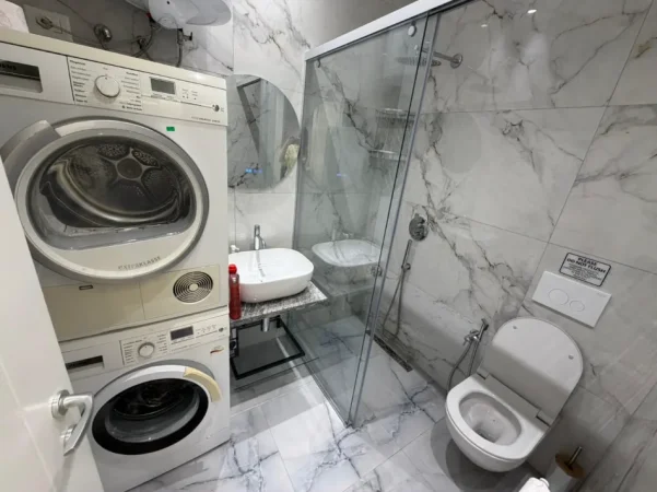 Tirane, jepet me qera apartament 1+1 Kati 1, 60 m² 580 € (Rruga e durresit)