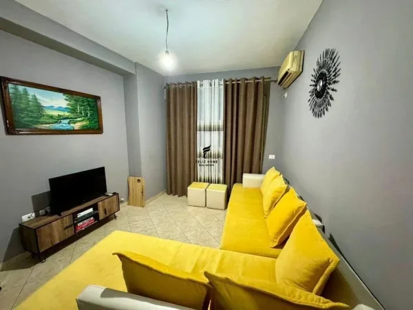 Tirane, jepet me qera apartament 1+1 Kati 4, 60 m² 450 € (ASTIR)