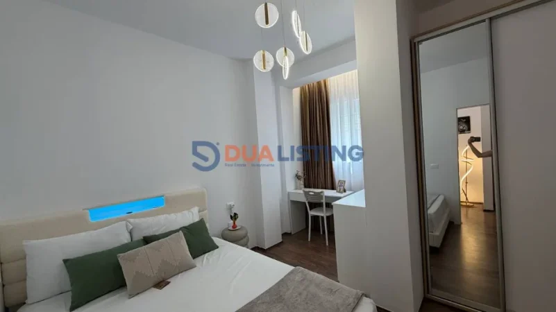 Tirane, jepet me qera apartament 1+1+Aneks+Ballkon Kati 3, 70 m² 600 € (kodra e diellit)