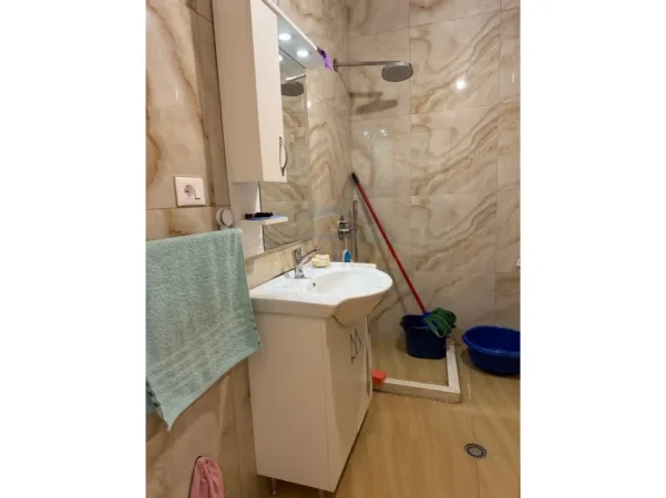 Tirane, shitet apartament 1+1 Kati 3, 70 m² 154.000 € (KOPSHTI ZOOLOGJIK)