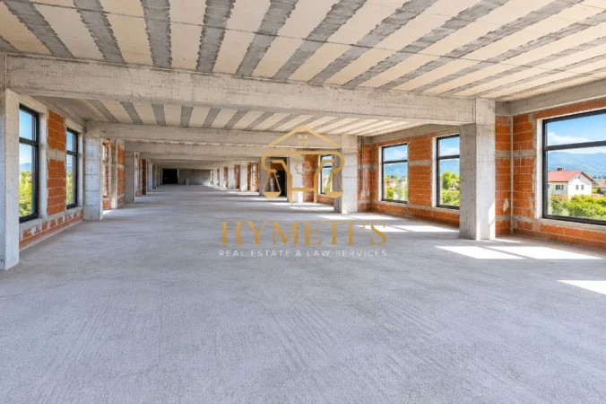 Tirane, jepet me qera magazine , 2.000 m² 8.000 € (Kamëz, Tirana)