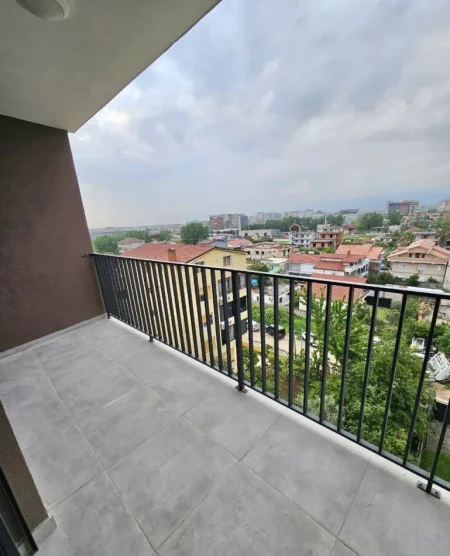 Tirane, jepet me qera apartament 2+1 Kati 5, 100 m² 600 € (Astir)
