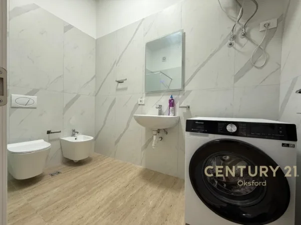 Tirane, jepet me qera apartament 1+1 Kati 5, 78 m² 800 € (delijorgji)