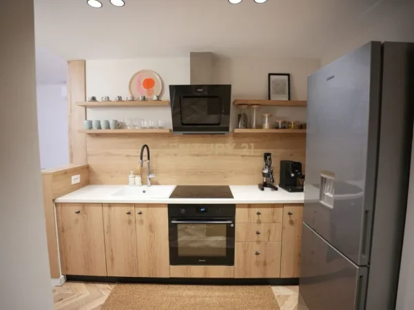 Tirane, shitet apartament 1+1 Kati 0, 81 m² 210.000 € (siri kodra)