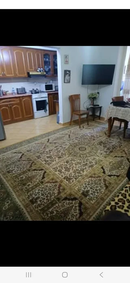 Tirane OKAZION ,apartament  3+1 i ndare ne 2 apartamente!Jam Pronari.Jo agjensi!