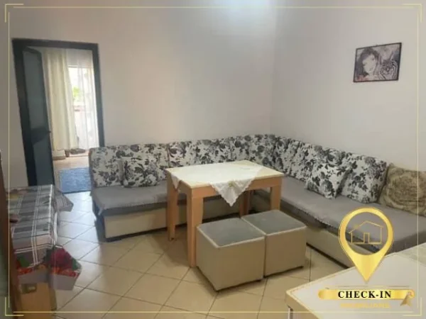 Tirane, jepet me qera apartament 1+1+Aneks+Ballkon Kati 2, 73 m² 400 € (Rruga Besim Fagu)