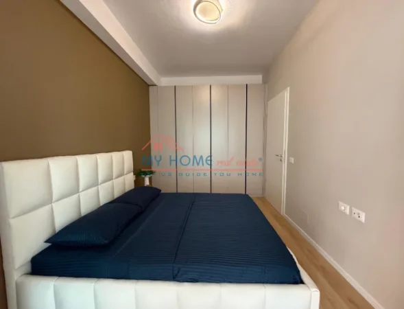Tirane, jepet me qera apartament 1+1+Ballkon Kati 3, 60 m² 430 € (Rruga Pasho Hysa, Kompleksi Kadiu)