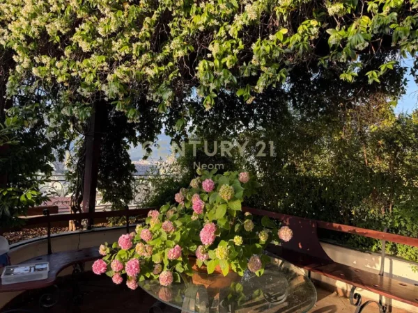 Tirane, shitet apartament+verande | Penthouse 3+1 Kati 7, 285 m² 420.000 € (Kodra e Diellit Neom142074)