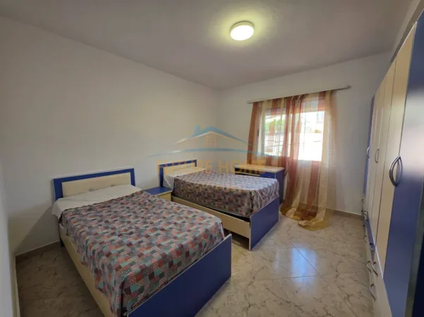 Tirane, shitet apartament 3+1 Kati 3, 100 m² (Rruga e Durresit)