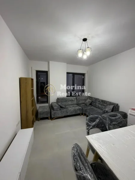 Tirane, jepet me qera apartament 2+1 Kati 5, 90 m² 600 € (Rruga 5 Maji)