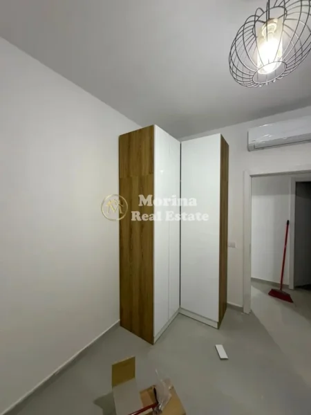 Tirane, jepet me qera apartament 2+1 Kati 5, 90 m² 600 € (Rruga 5 Maji)