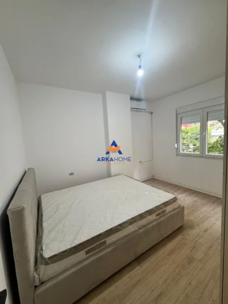 Tirane, shitet apartament 1+1+Ballkon Kati 2, 72 m² 140.000 € 