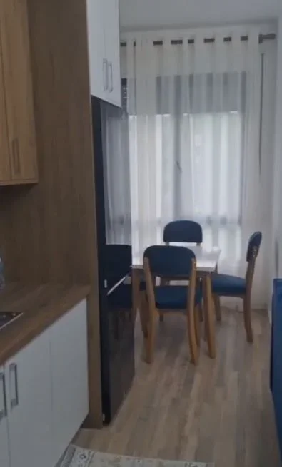 🏡 Jepet Super Apartament 1+1  me Qera në 5 Maj!, 550 EURO