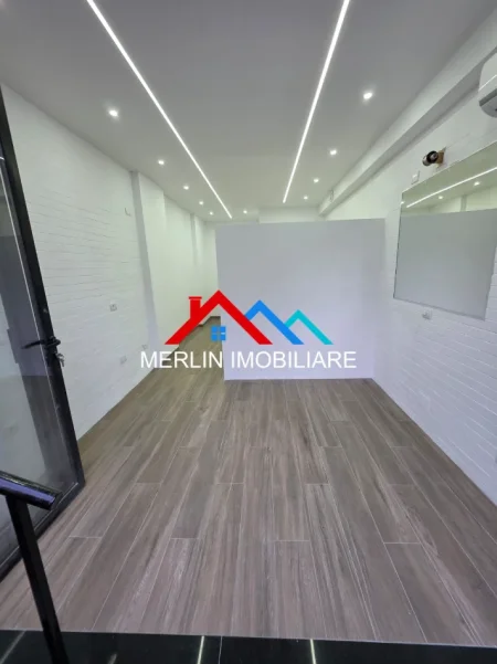 Tirane, shitet ambjent biznesi Kati 0, 27 m² 110.000 € (RRUGA BILAL GOLEMI,KOMUNA E PARISIT)