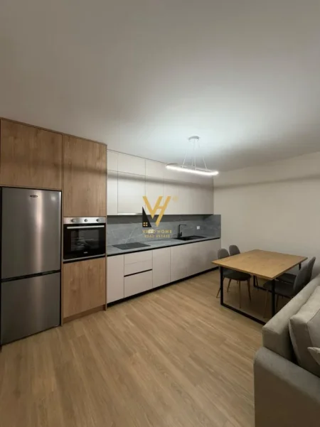 Tirane, jepet me qera apartament 1+1+Ballkon Kati 1, 75 m² 770 € (KOPSHTI ZOOLOGJIK)