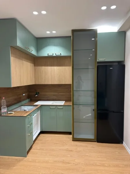 Tirane, jepet me qera apartament 2+1 Kati 7, 90 m² 800 € (Don Bosko)