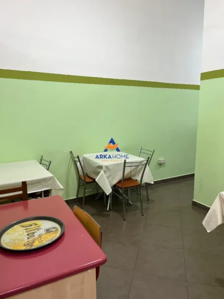 Tirane, jepet me qera ambjent biznesi Kati 0, 120 m² 1.263 € 