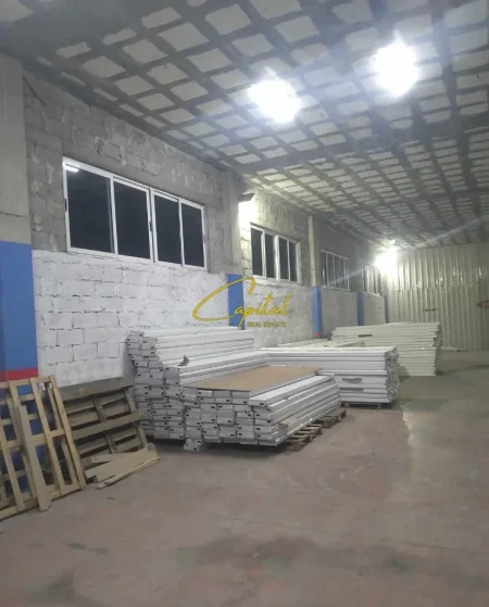 Tirane, jepet me qera magazine Kati 0, 350 m² 1.200 € (VORE)