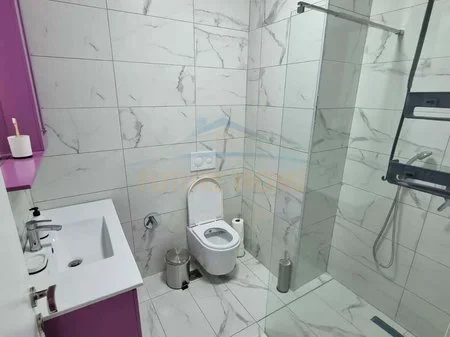 Tirane, jepet me qera apartament 1+1 Kati 6, 81 m² 850 € 
