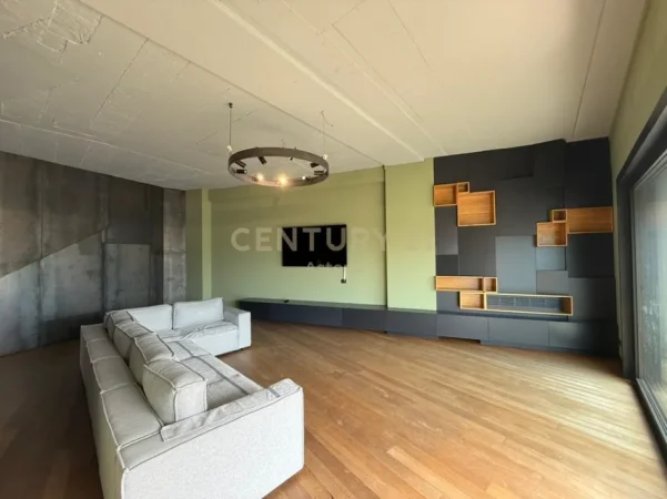 Tirane, jap me qera apartament+verande | Penthouse 3+1+Aneks+Ballkon Kati 8, 1.500 € 
