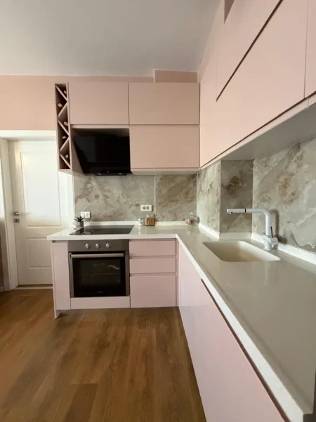 Tirane, shitet apartament 1+1 Kati 6, 61 m² 127.000 € (Astir)