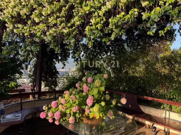 Tirane, shitet apartament 3+1+Ballkon Kati 7, 285 m² 420.000 € (kodra e diellit)