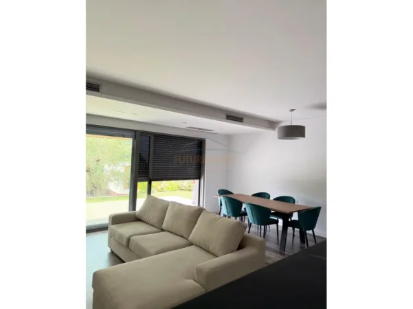 Tirane, shitet apartament 3+1 , 208 m² 650.000 € (Mullet)