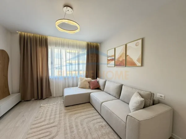 Tirane, shitet apartament 1+1+Aneks+Ballkon Kati 6, 61 m² 119.000 € (Unaza e Re)