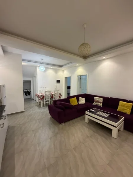 Tirane, jepet me qera apartament 2+1 Kati 0, 90 m² 530 € (Hasan Bakiu)