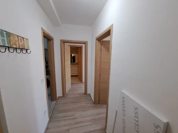 Tirane, shitet apartament 2+1+Ballkon Kati 6, 106 m² 219.999 € (Rruga Don Bosko)