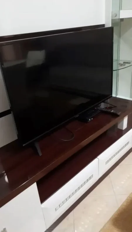 🏡 Jepet me Qera Apartament 1+1 ne Astir prane Bar Artisti, 400 MIJE LEKE