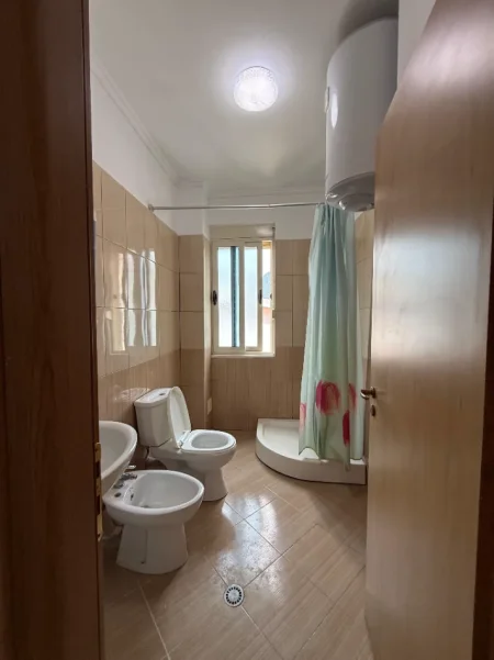 Tirane, shitet apartament 2+1+Ballkon Kati 2, Fresk, Rruga e Dajtit, 🏷️ Çmimi: 13.500.000 Leke