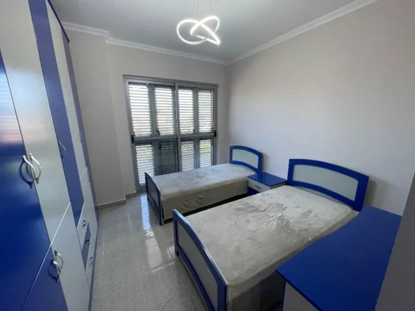Tirane, shes apartament 3+1+Aneks+Ballkon Kati 2, 149 m² 310.000 € (Selite)