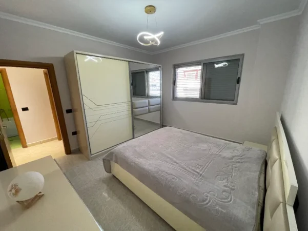 Tirane, shes apartament 3+1+Aneks+Ballkon Kati 2, 149 m² 310.000 € (Selite)