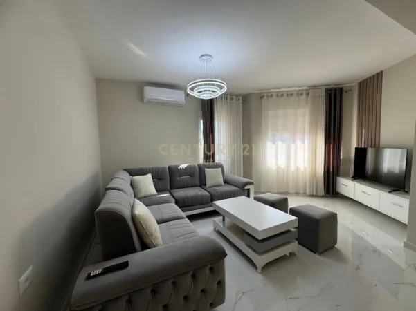 Tirane, jepet me qera apartament 1+1 Kati 6, 70 m² 650 € (Prokuroria e Tiranes)