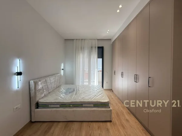 Tirane, jepet me qera apartament Kati 6, 100 m² 1.350 € (kompleksi Delijorgji)