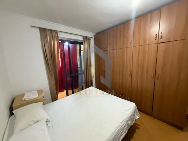 Tirane, shes apartament 1+1 Kati 1, 56 m² 86 milion leke (Apartament 1+1 në shitje tek Spitali Nene Tereza QSUT)