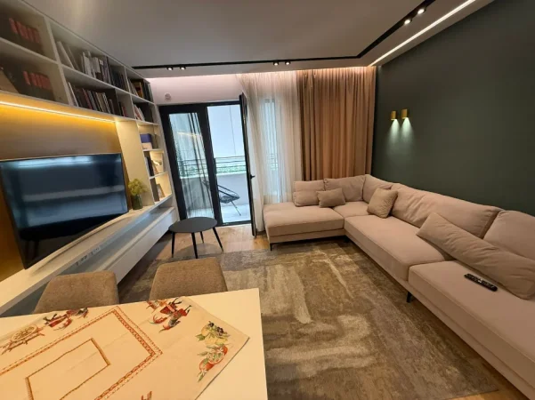 Tirane, jepet me qera apartament 2+1 Kati 3, 93 m² 1.300 € (Liqeni i Thate)