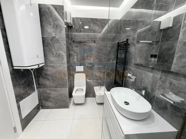 shitet apartament 3+1+Ballkon Kati 4, 141 m² 317.000 € (LAPRAKE)