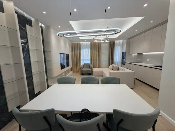 shitet apartament 3+1+Ballkon Kati 4, 141 m² 317.000 € (LAPRAKE)