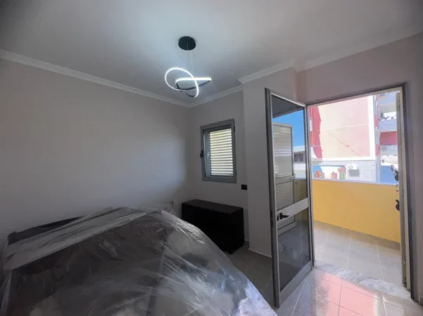 Tirane, shitet apartament 3+1+Ballkon Kati 2, 149 m² 310.000 € (Rrethi i Selites)