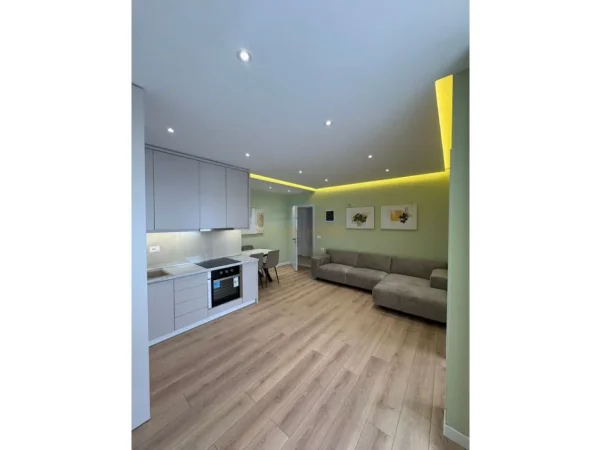 Tirane, shitet apartament 2+1+Ballkon Kati 9, 70 m² 235.000 € (Myslym Shyri)