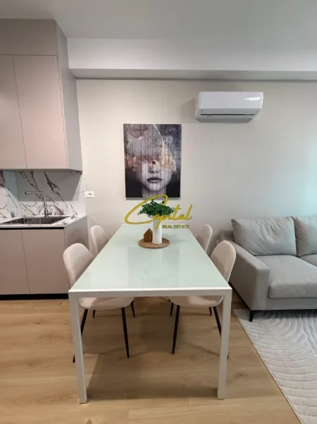 Tirane, jepet me qera apartament 1+1 Kati 3, 60 m² 430 € (KOMPLEKSI MANGALEM)