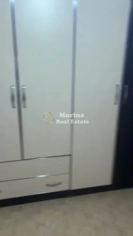 Tirane, jepet me qera apartament 2+1 Kati 2, 130 m² 380 € (Yzberisht)