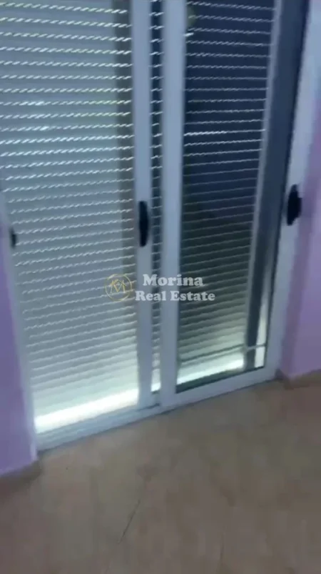 Tirane, jepet me qera apartament 2+1 Kati 2, 130 m² 380 € (Yzberisht)