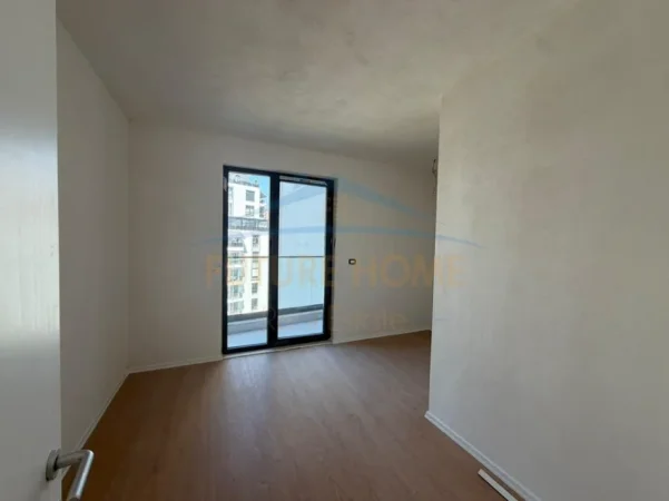 Tirane, shitet apartament 2+1+Ballkon Kati 7, 98 m² 205.000 € (Ish-Fusha Aviacionit, Garden Residence Turdiu)